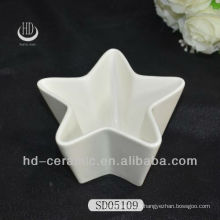 white ceramic star shaped bowls